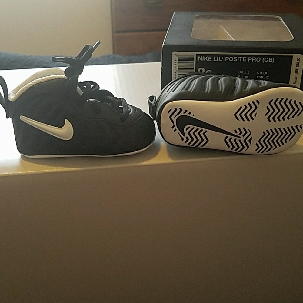 Baby shoes